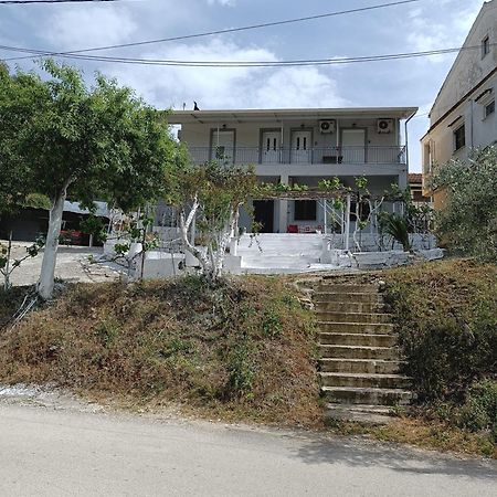 Spiros Full House In Marathias Apartment Luaran gambar