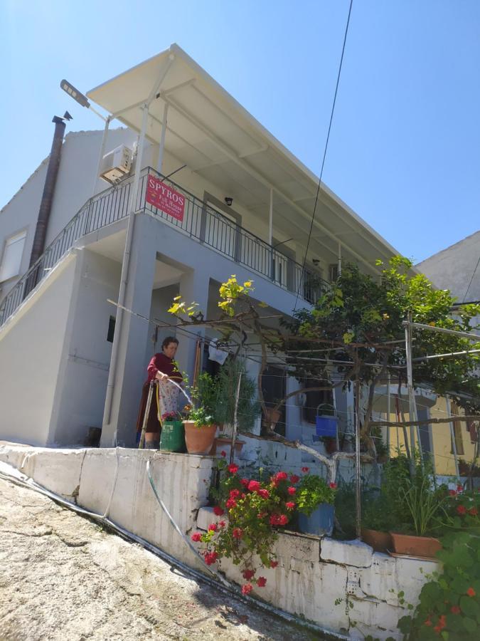 Spiros Full House In Marathias Apartment Luaran gambar